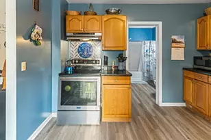 19 Chapel St, Warren, MA 01092 - Photo 7