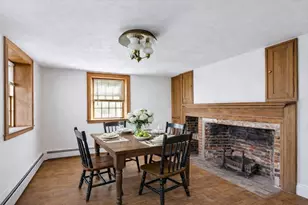 4 Townsend St, Pepperell, MA 01463 - Photo 11