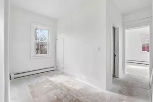 4 Townsend St, Pepperell, MA 01463 - Photo 21