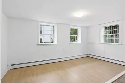 4 Townsend St, Pepperell, MA 01463 - Photo 15