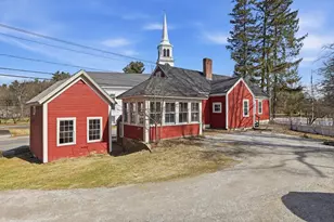 4 Townsend St, Pepperell, MA 01463 - Photo 3