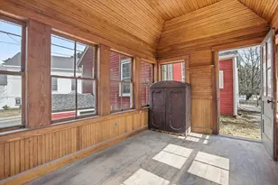 4 Townsend St, Pepperell, MA 01463 - Photo 7