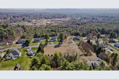 75 Lee St, East Longmeadow, MA 01028 - Photo 9