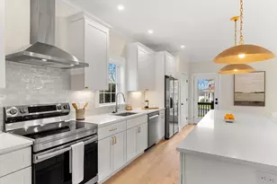 46 Mystic Lake Dr, Arlington, MA 02474 - Photo 7