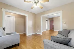 131 Yale St, Medford, MA 02155 - Photo 5