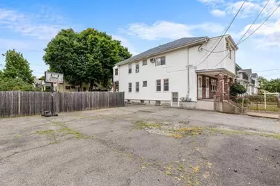 131 Yale St. #1, Medford, MA 02155 - Photo 17