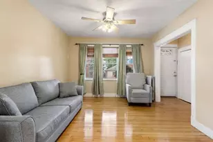 131 Yale St, Medford, MA 02155 - Photo 7