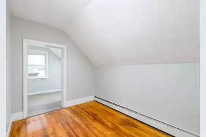 4 S Harlem St, Worcester, MA 01610 - Photo 7