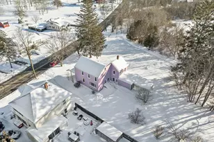 86 Elm St, Swansea, MA 02777 - Photo 1