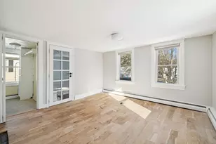 86 Elm St, Swansea, MA 02777 - Photo 5