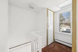 86 Elm St, Swansea, MA 02777 - Photo 1