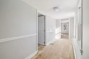 86 Elm St, Swansea, MA 02777 - Photo 7