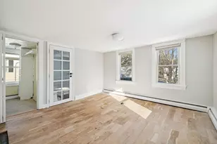 86 Elm St, Swansea, MA 02777 - Photo 5