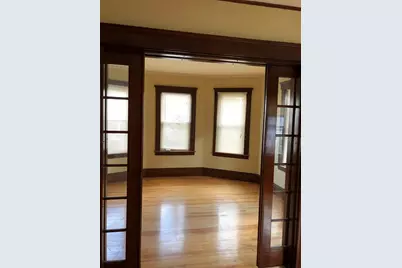 9 Euclid Ave, Worcester, MA 01610 - Photo 5