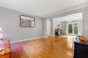 21 Hammond St, Rowley, MA 01969 - Photo 7