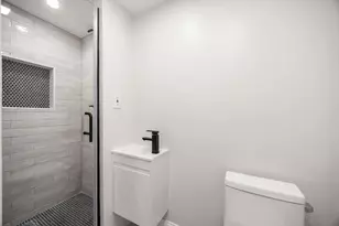 4 Mead St Ct, Boston, MA 02129 - Photo 7