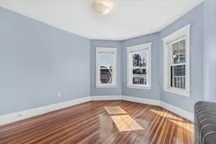 36 Mt Ida Rd, Boston, MA 02121 - Photo 5