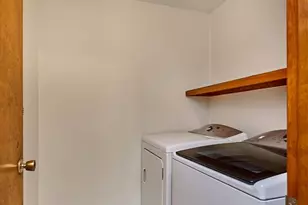 62 Peabody Ln, Greenfield, MA 01301 - Photo 15