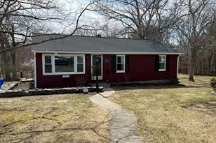 1 Sylvester Dr, Webster, MA 01570 - Photo 29