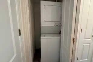 118 Sherman St, Cambridge, MA 02140 - Photo 25