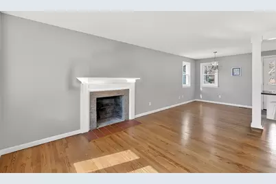 299 Fuller St, Ludlow, MA 01056 - Photo 5