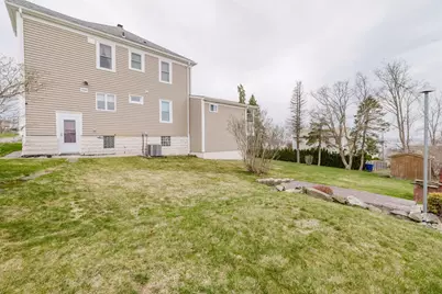 34 Last St, Fall River, MA 02724 - Photo 5