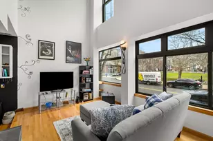 356-358 Main St, Boston, MA 02129 - Photo 3