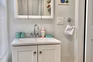 470 Pleasant St, Canton, MA 02021 - Photo 9