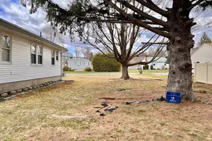 470 Pleasant St, Canton, MA 02021 - Photo 5