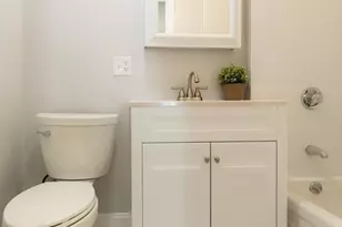 324 Hurley St, Cambridge, MA 02141 - Photo 7