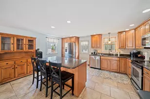15 Rockland St, Hanover, MA 02339 - Photo 5