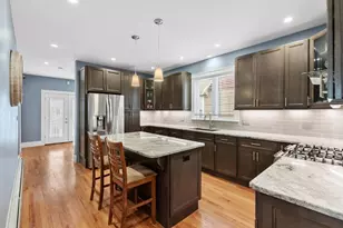 112 Ashland St, Malden, MA 02148 - Photo 7