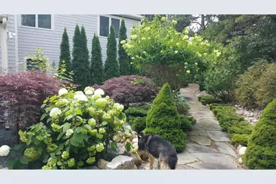 34 Polaris Dr, Mashpee, MA 02649 - Photo 5