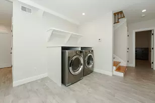 23 Irving St, Cambridge, MA 02138 - Photo 19