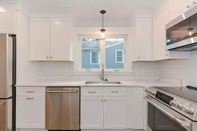 6 Lord Ter #1, Woburn, MA 01801 - Photo 5