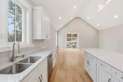 18 Lakeshore Drive, Douglas, MA 01516 - Photo 15