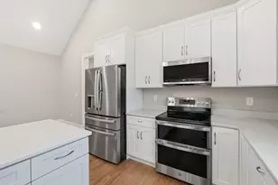 18 Lakeshore Dr, Douglas, MA 01516 - Photo 13