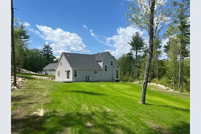 18 Lakeshore Drive, Douglas, MA 01516 - Photo 5