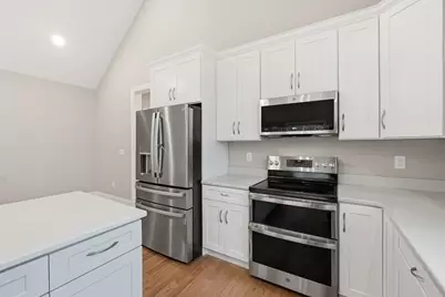 18 Lakeshore Drive, Douglas, MA 01516 - Photo 13