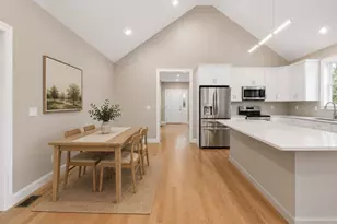 18 Lakeshore Dr, Douglas, MA 01516 - Photo 11