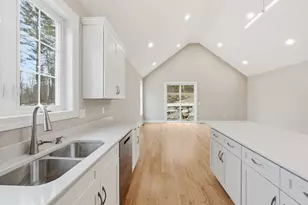 18 Lakeshore Dr, Douglas, MA 01516 - Photo 15