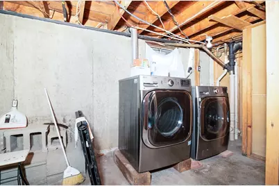 288 Thicket St, Weymouth, MA 02190 - Photo 33