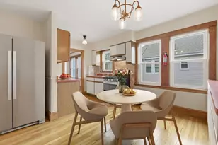 23-25 Suncrest Rd, Boston, MA 02136 - Photo 9