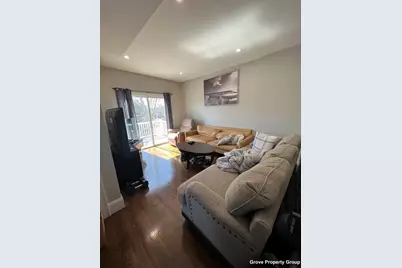 55 Mt Vernon St #2, Boston, MA 02125 - Photo 3