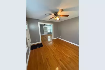 44-46 Edgewood St, Springfield, MA 01109 - Photo 11