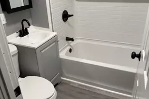 44-46 Edgewood St, Springfield, MA 01109 - Photo 15