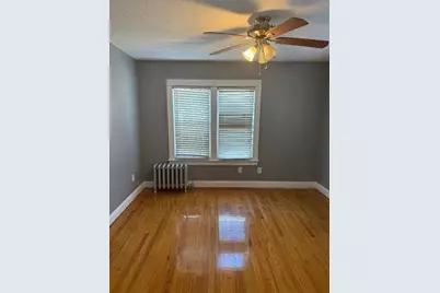 44-46 Edgewood St, Springfield, MA 01109 - Photo 17