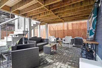 521 E 5th St #1, Boston, MA 02127 - Photo 11