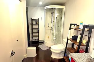 950 Broadway, Chelsea, MA 02150 - Photo 17