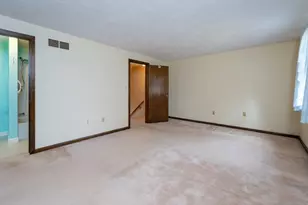 52 Frederick St, Dracut, MA 01826 - Photo 17